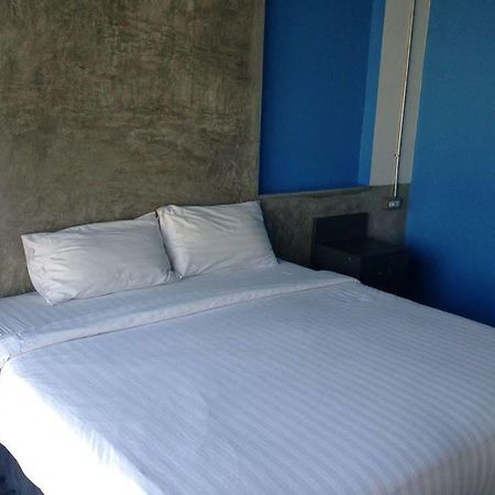 Pornsiri Hotel Sisaket 외부 사진