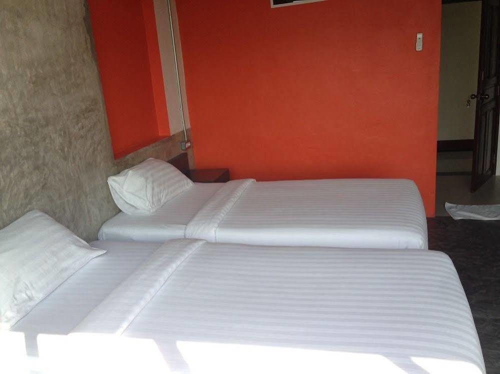 Pornsiri Hotel Sisaket 외부 사진